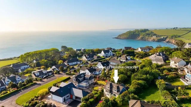 Tredova Crescent, Falmouth, TR11, photo 1