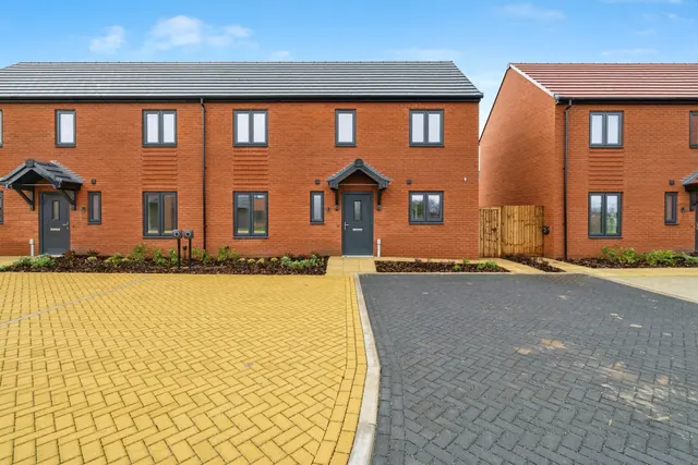 Eastwood, Bradwell, Great Yarmouth, photo 1