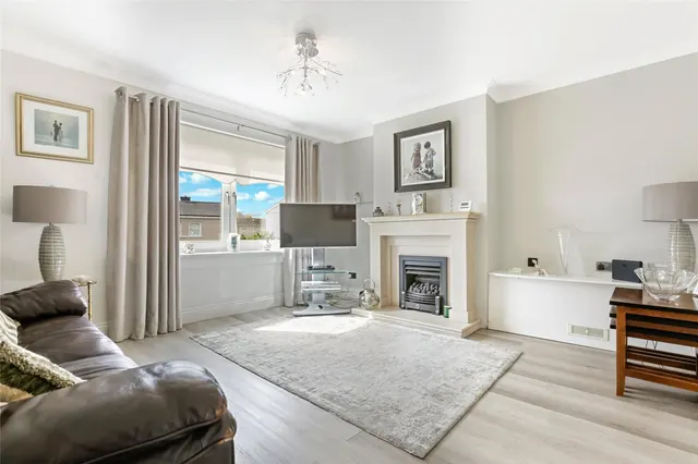 Photo 2 — Windhill Road, Mansewood, Glasgow, G43