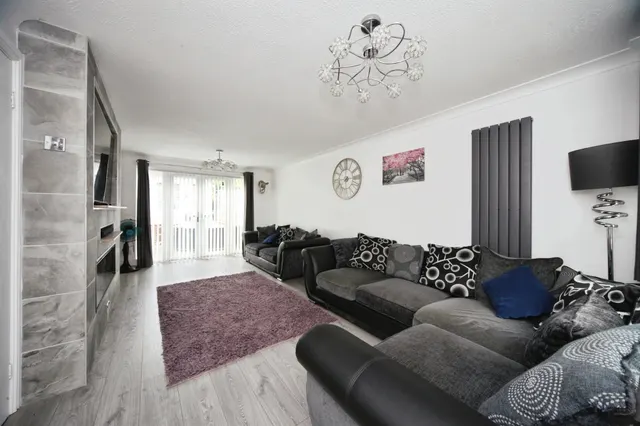 Englands Avenue, Dunstable, LU6, photo 3