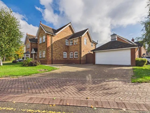Linton Avenue, Solihull, B91, photo 2