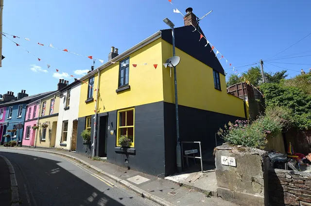 West Street, Millbrook, PL10
