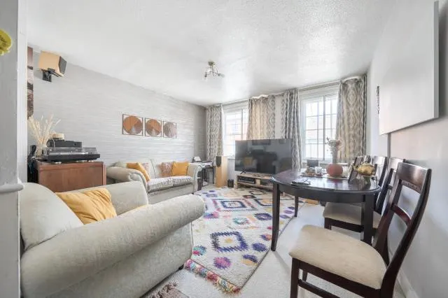 Bridge Court, Leominster, HR6, photo 2