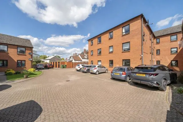 Bridge Court, Leominster, HR6, photo 1