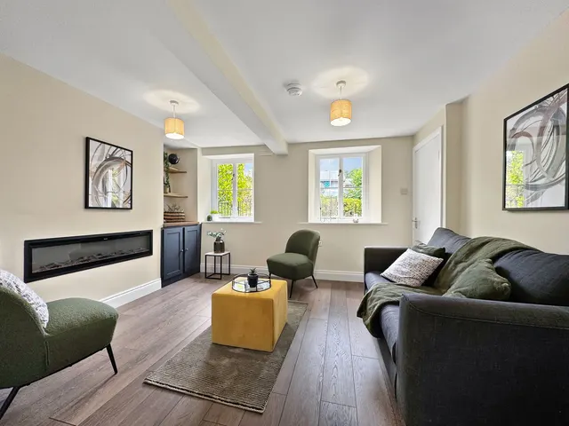 Wellmeadow, Brampton, CA8, photo 2