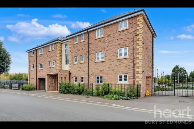 Creeting Road West, Stowmarket, IP14, photo 1