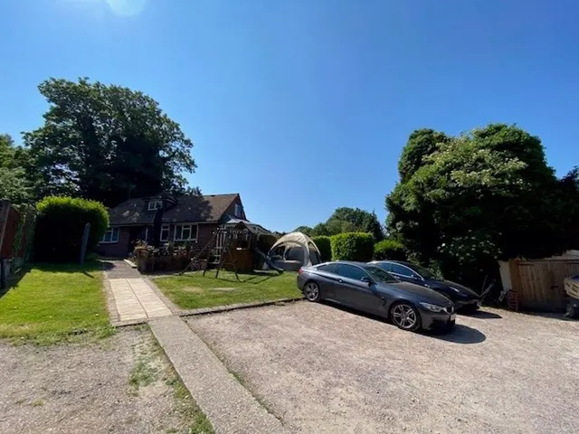Photo 2 — Rayners Avenue, Loudwater HP10 9SL