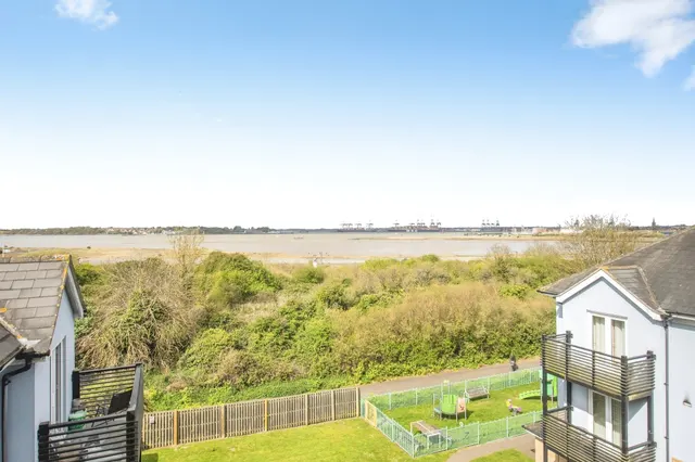 Photo 2 — Heron Way, Harwich