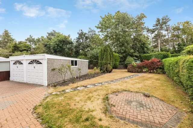 Photo 2 — Springfield Close, Barlby, Selby