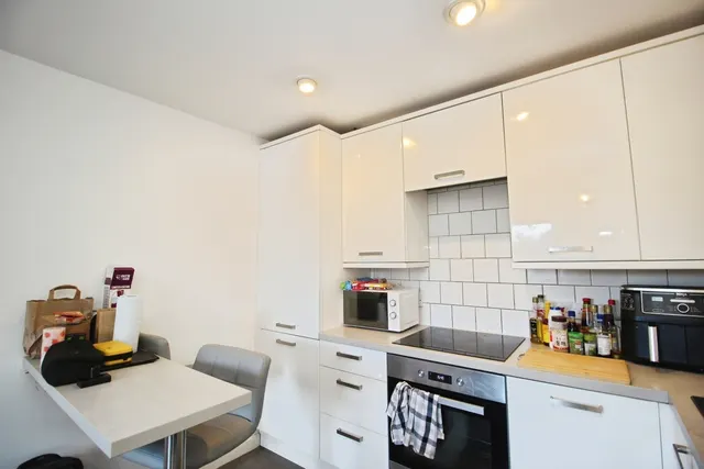Dene House Court, Leeds, LS2, photo 2