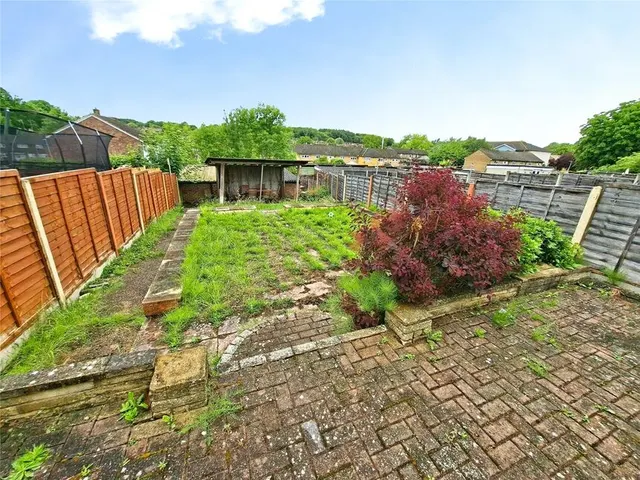 Austen Paths, Stevenage, SG2, photo 2