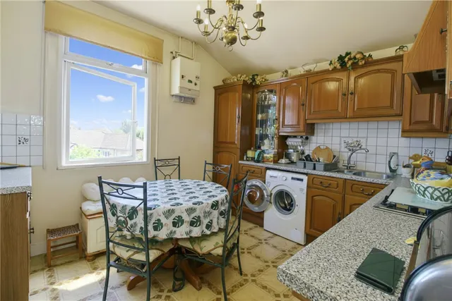 Hillborough Road, Westcliff-on-Sea, SS0, photo 3