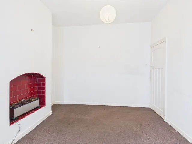 Carlton Road, Ashton-under-Lyne, OL6, photo 3