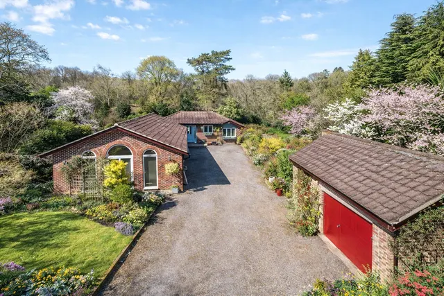 Hill Brow, Liss, GU33, photo 1