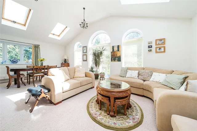 Hill Brow, Liss, GU33, photo 2