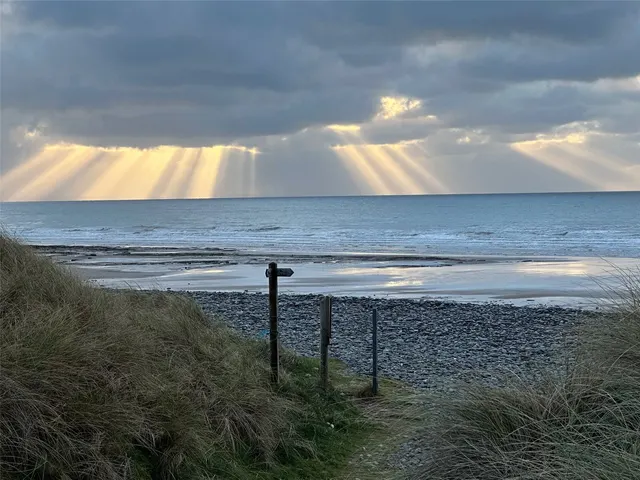 Renfrew Drive, Ynyslas, SY24, photo 3