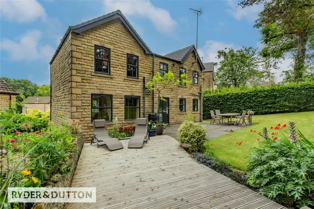 Oakenshaw View, Whitworth, OL12, photo 3