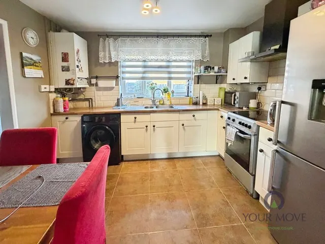 Sanders Close, Dudley, DY2, photo 3
