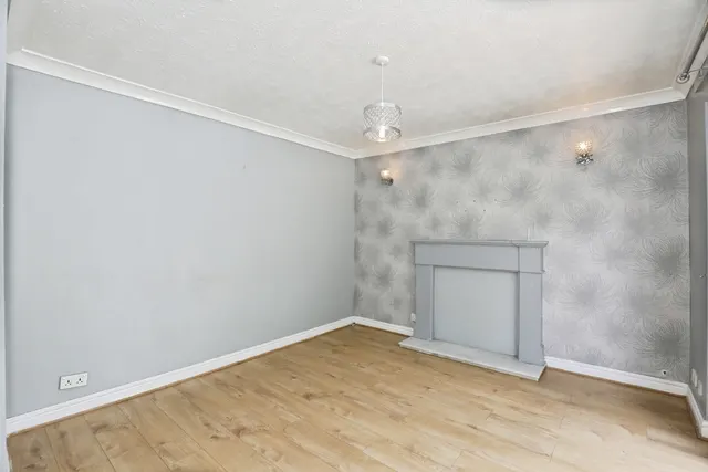 Photo 3 — Spinney Close, Winsford, Cheshire, CW7