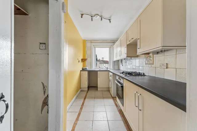 Commore Drive, Knightswood, G13, photo 3