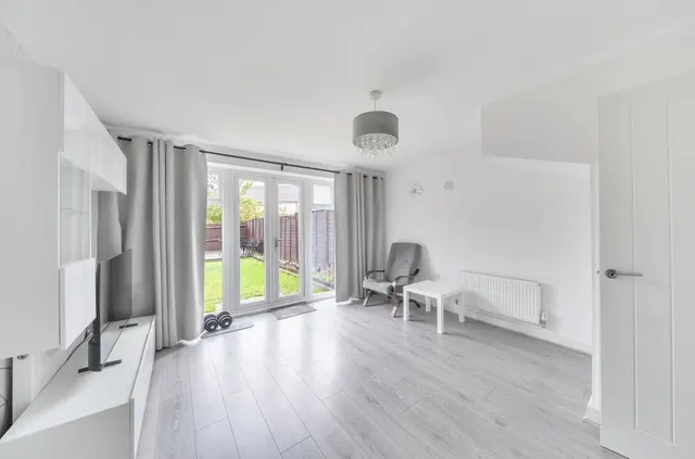 Lotus Mews, Dunstable, LU6, photo 2