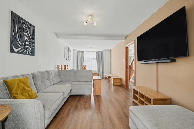 Photo 2 — Honiton Road, Coventry, CV2