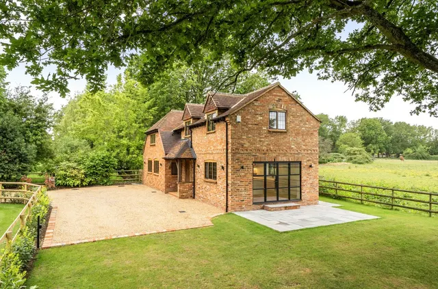 Blagrove Lane, Wokingham, RG41, photo 1