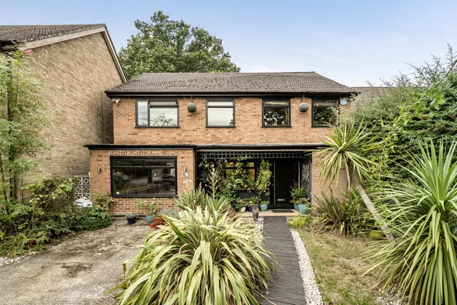 Kings College Road, Ruislip, HA4, photo 1