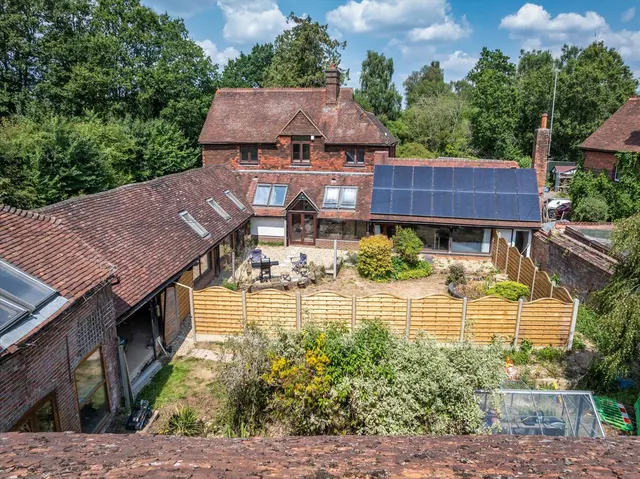 Grayswood Road, Haslemere, GU27, photo 3
