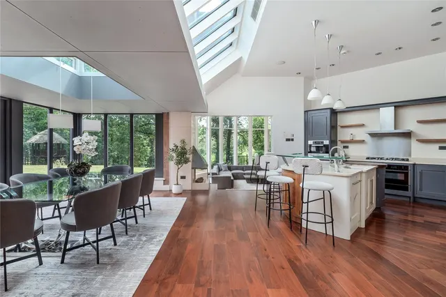 Grange Road, Bowdon, WA14, photo 3