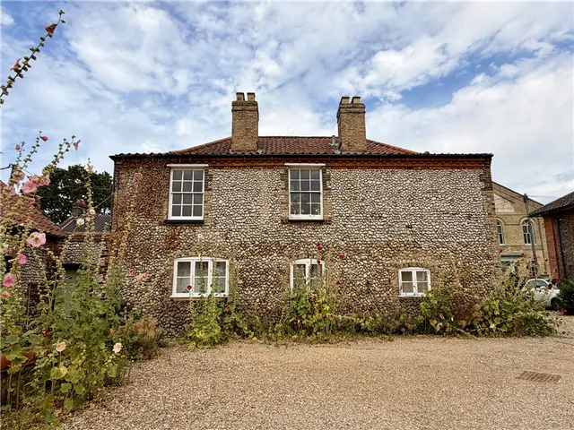 New Street, Holt, photo 3