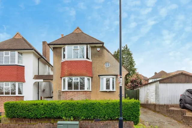 Photo 2 — Ryefield Road, LONDON, London, SE19