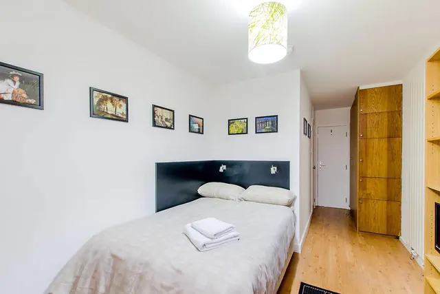 Finchley Road, Hampstead, NW3, photo 3