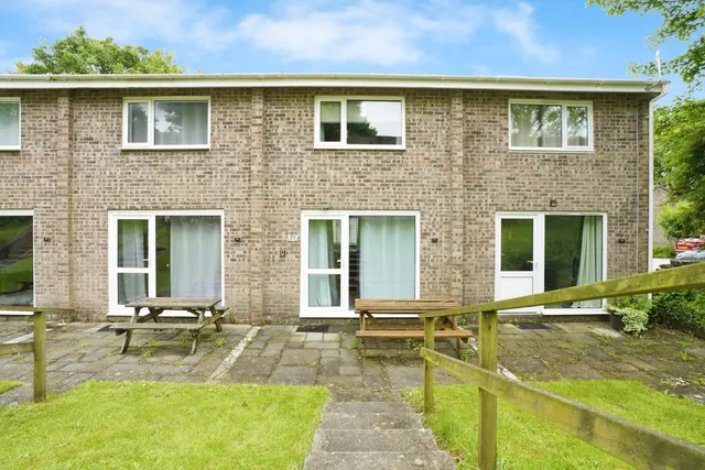 Manor Villas, Atlantic Reach, TR8, photo 1