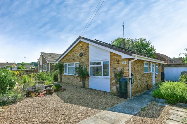 Windsor Drive, Dersingham, King's Lynn, photo 1