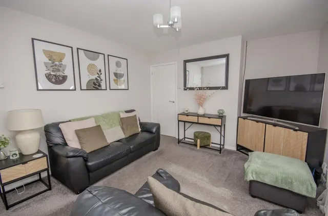 The Meads, Downend, BS16, photo 3