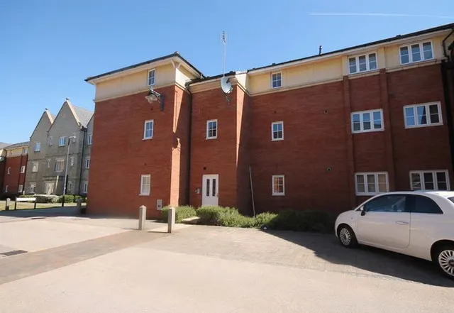 Shepherds Walk, Bradley Stoke, BS32, photo 1