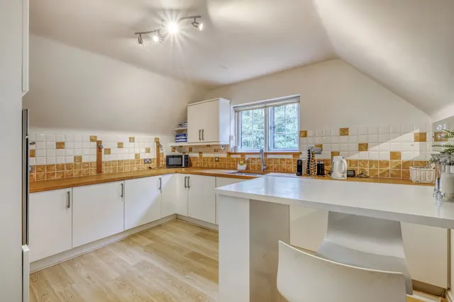 Farley Lane, Romsley, B62, photo 2