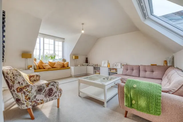 Farley Lane, Romsley, B62, photo 1