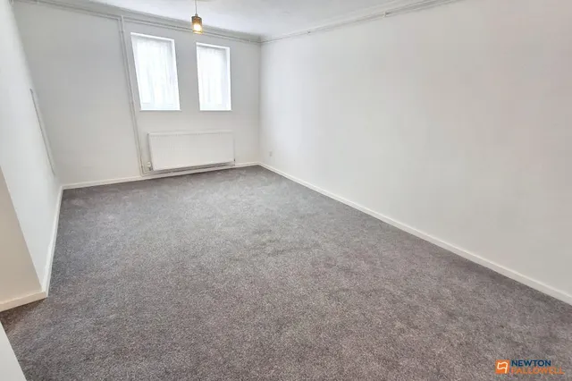 Axiom Avenue, Peterborough, PE3, photo 2