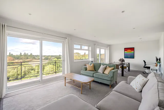 Photo 2 — Oatlands Drive, Weybridge, KT13