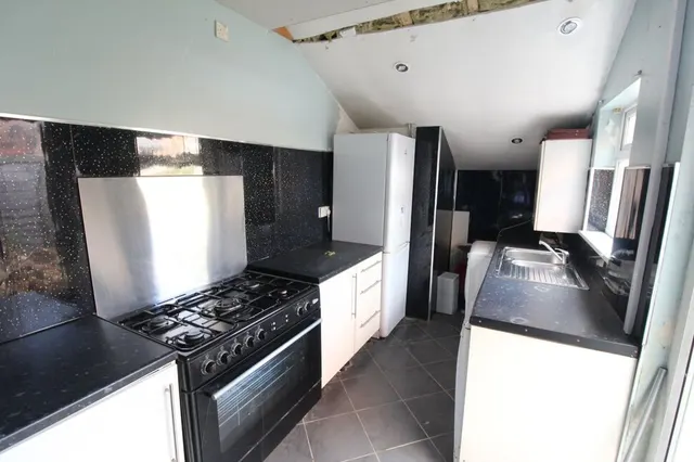 Photo 3 — Roma Road, Birmingham, West Midlands, B11