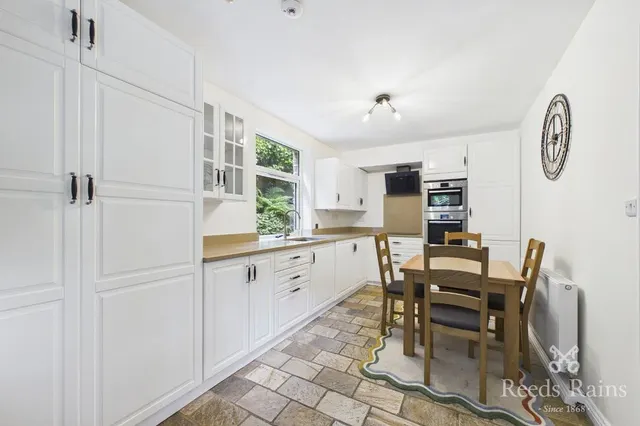 Photo 2 — Taylor Hill Road, Berry Brow, Huddersfield, West Yorkshire, HD4