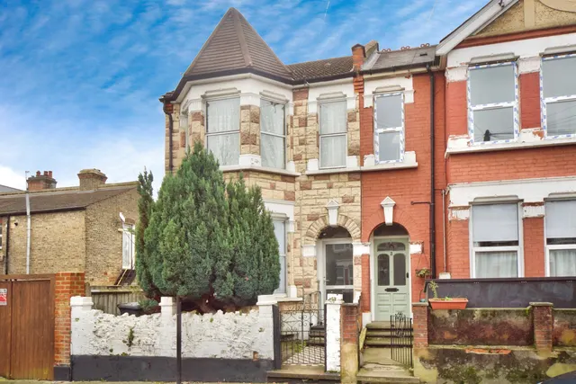 Radley Road, London, N17, photo 1