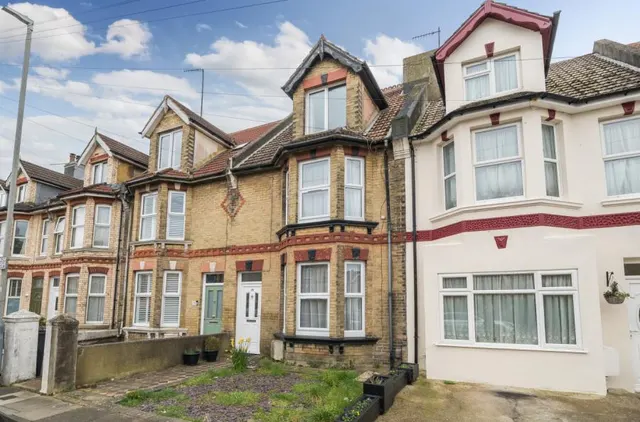 St Aubyns Road, Portslade, BN41, photo 1