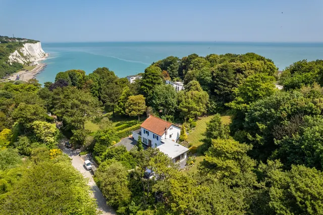 Beach Road, St Margaret's Bay, CT15, photo 1