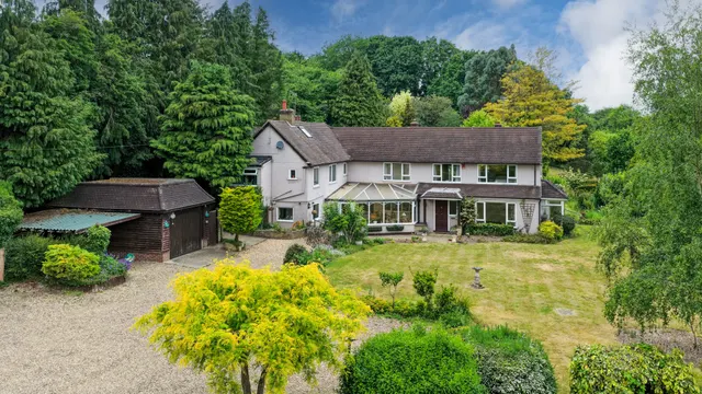 Buslins Lane, CHESHAM, photo 1