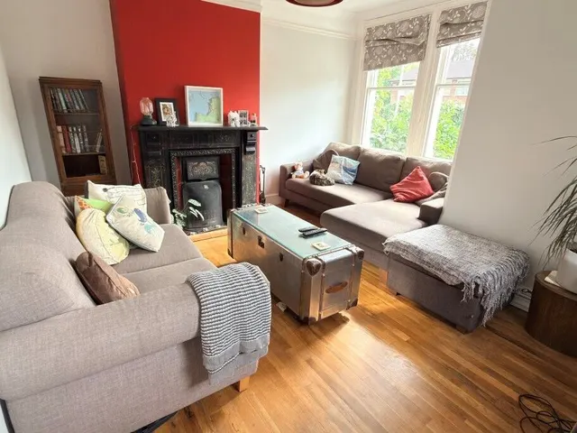 St. Peters Road, Reading, RG6, photo 2