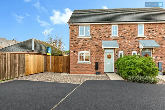Abbey Park Way, Weston, CW2, photo 1