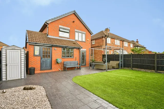 Photo 3 — Field Lane, Pelsall, Walsall, West Midlands, WS4